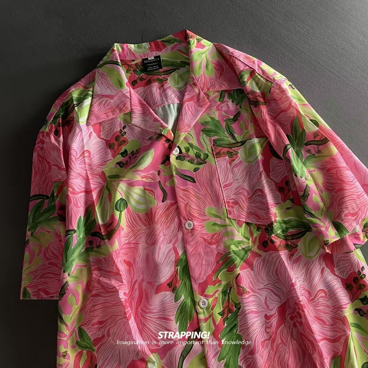 Summer Clothing H&M - Różowy Graffiti Kwiatowy kubański kołnierzyk Hawajskie